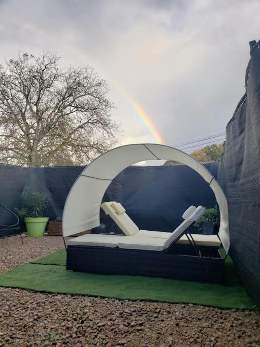 Bulles Etoilees Appartement Avec Jacuzzi Prive Montrevel-en-Bresse 외부 사진